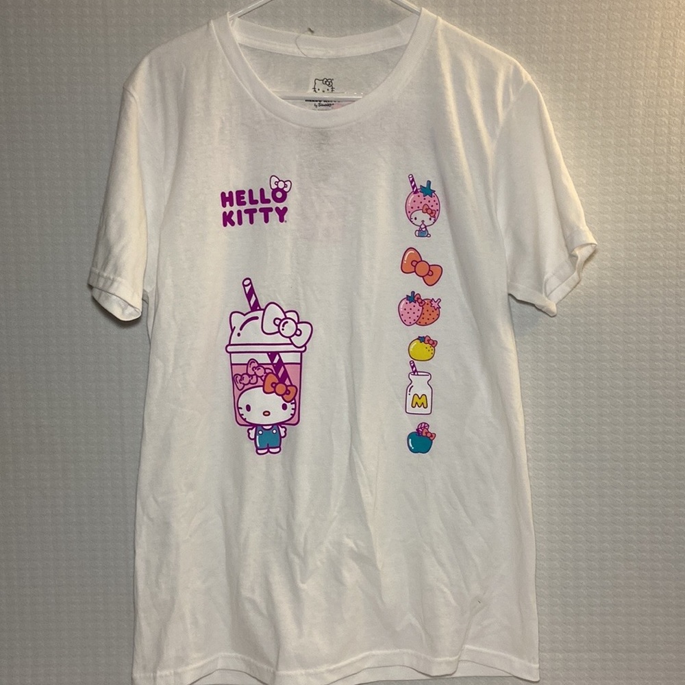 NWOT Hello Kitty By Sanrio Boba T
Shirt Women
